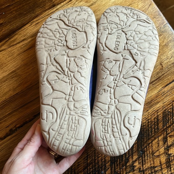 UIN Dreamcatcher Slip-On Shoes - Picture 7 of 13